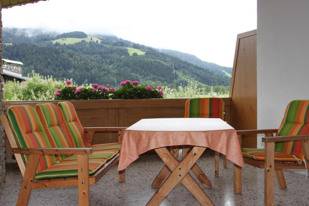 Appartement Fischer Sankt Johann in Tirol Kamer foto